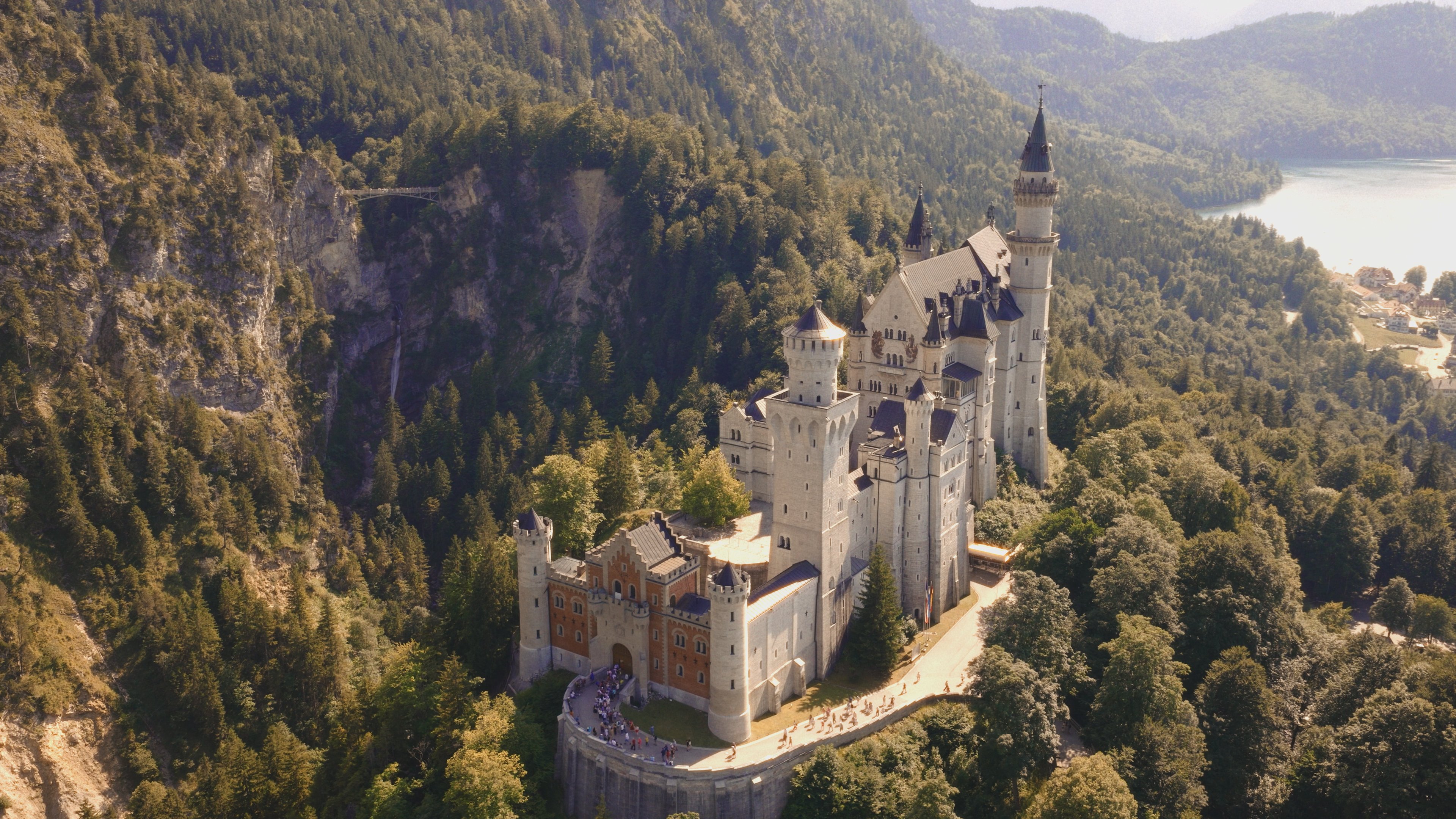 Révélations monumentales S3E3 Neuschwanstein ©_PERNEL_MEDIA (13)_1.jpg