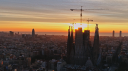Tour de la SAGRADA FAMILIA à Barcelone devant le soleil couchant