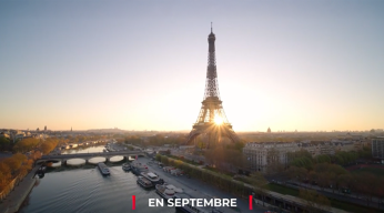Tour Eiffel devant le soleil