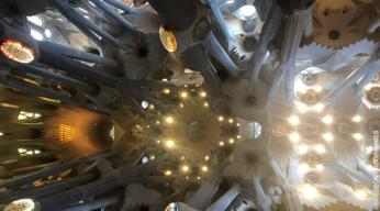 sagradafamilia.jpg