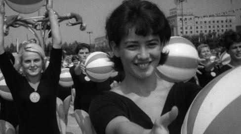 Pologne, les femmes, le pape et le partie © Nord-Ouest Documentaires (1).jpg